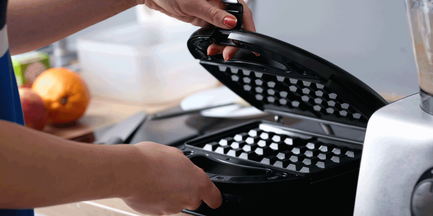 mini waffle maker