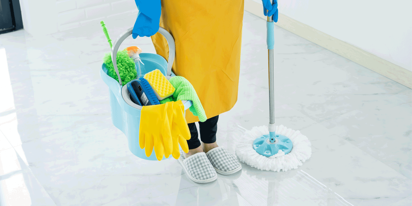 how to clean your duster
