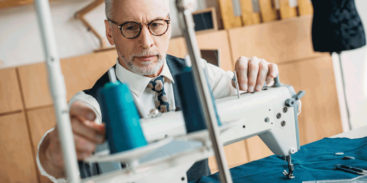 how to use large spools of thread on sewing machine