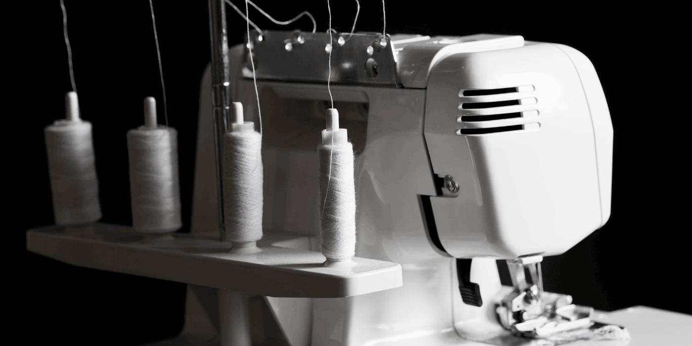 overlock sewing machine