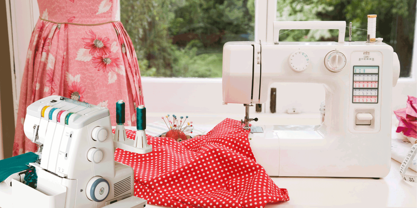 serger vs sewing machine