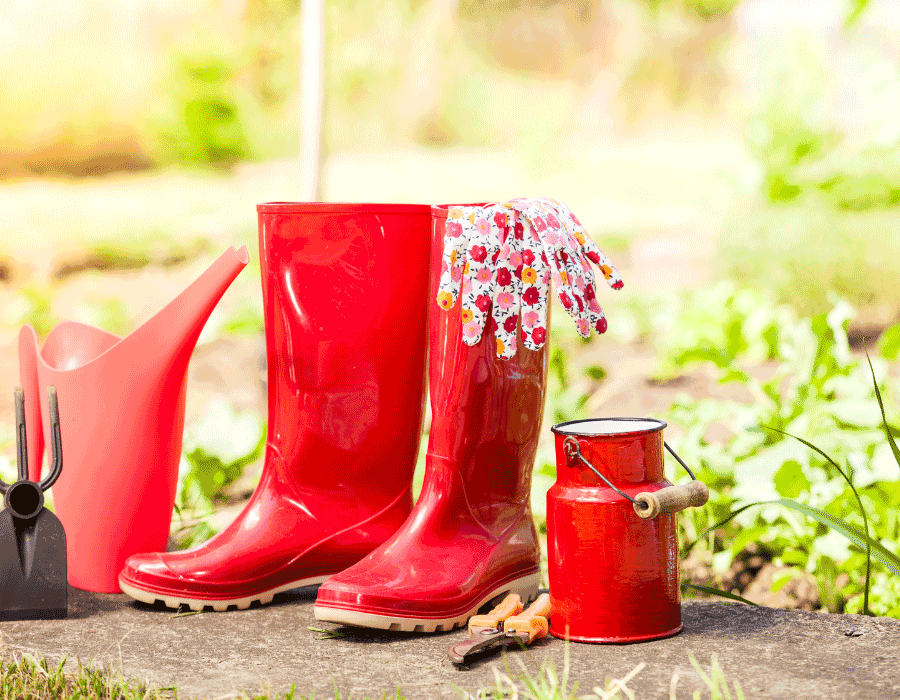 best gardening shoes