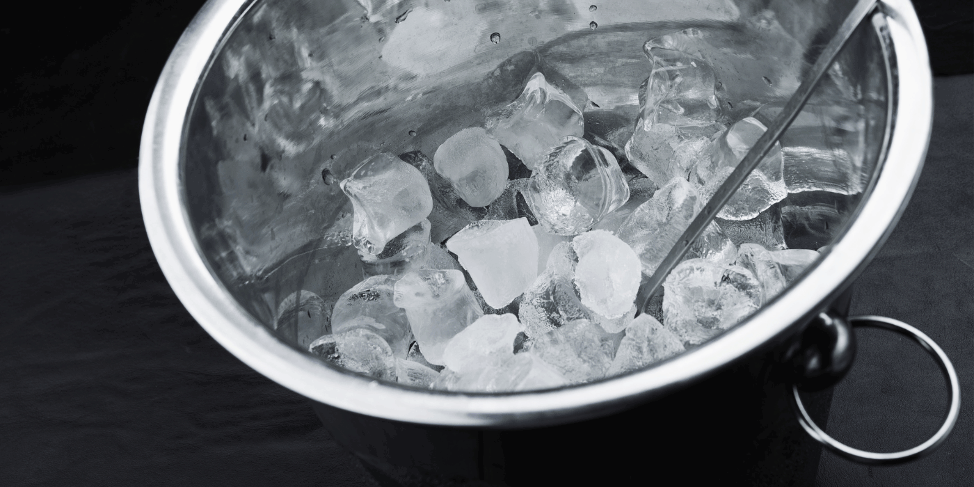 how to insulate an ice bucket