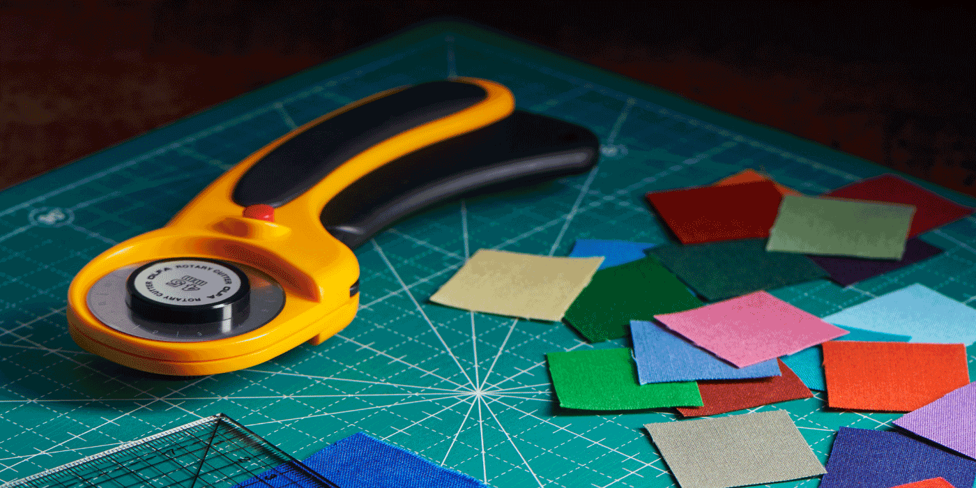 fiskars rotary cutter for fabric