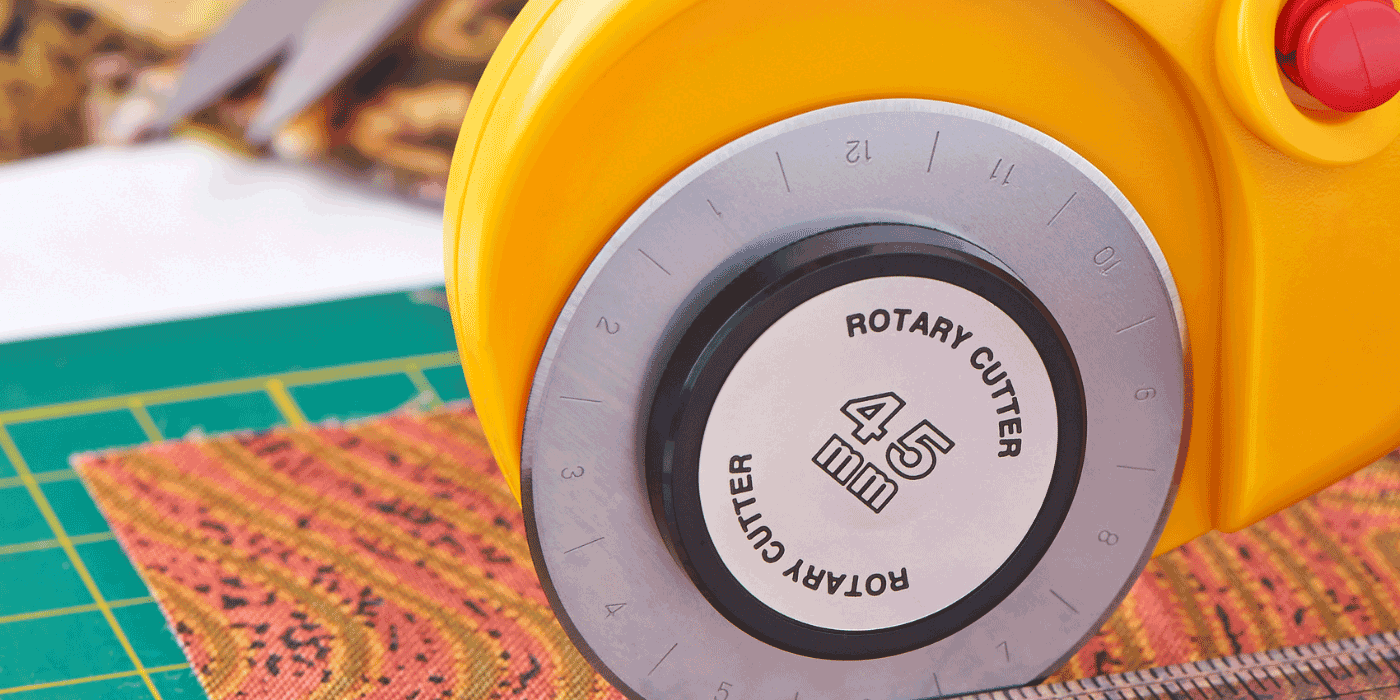pinking rotary cutter for fabric