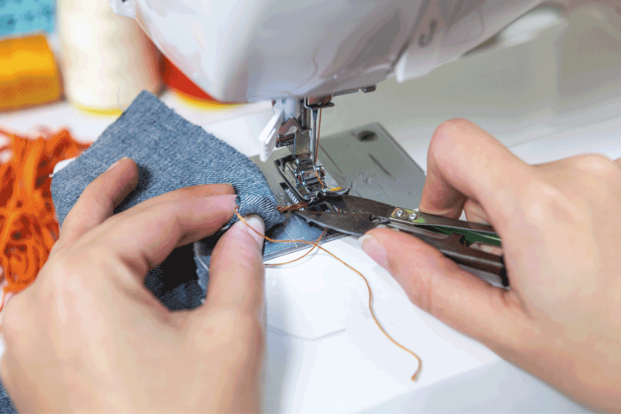 sewing machine bobbin jamming