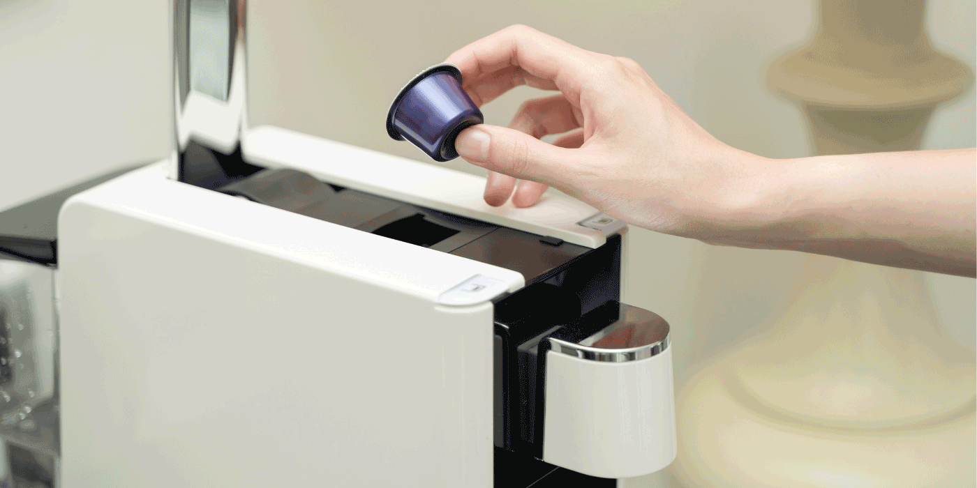 how do you use a flat white coffee maker