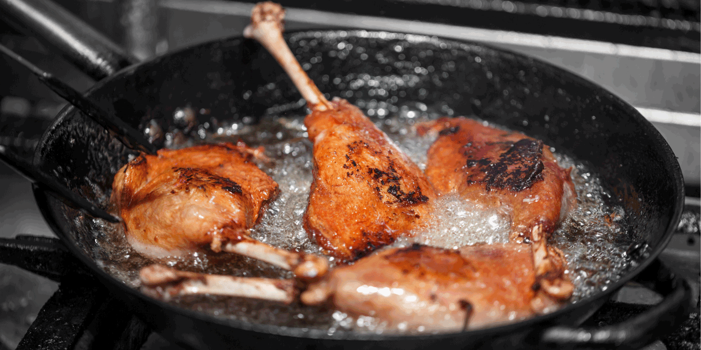 how long fry chicken legs in oil