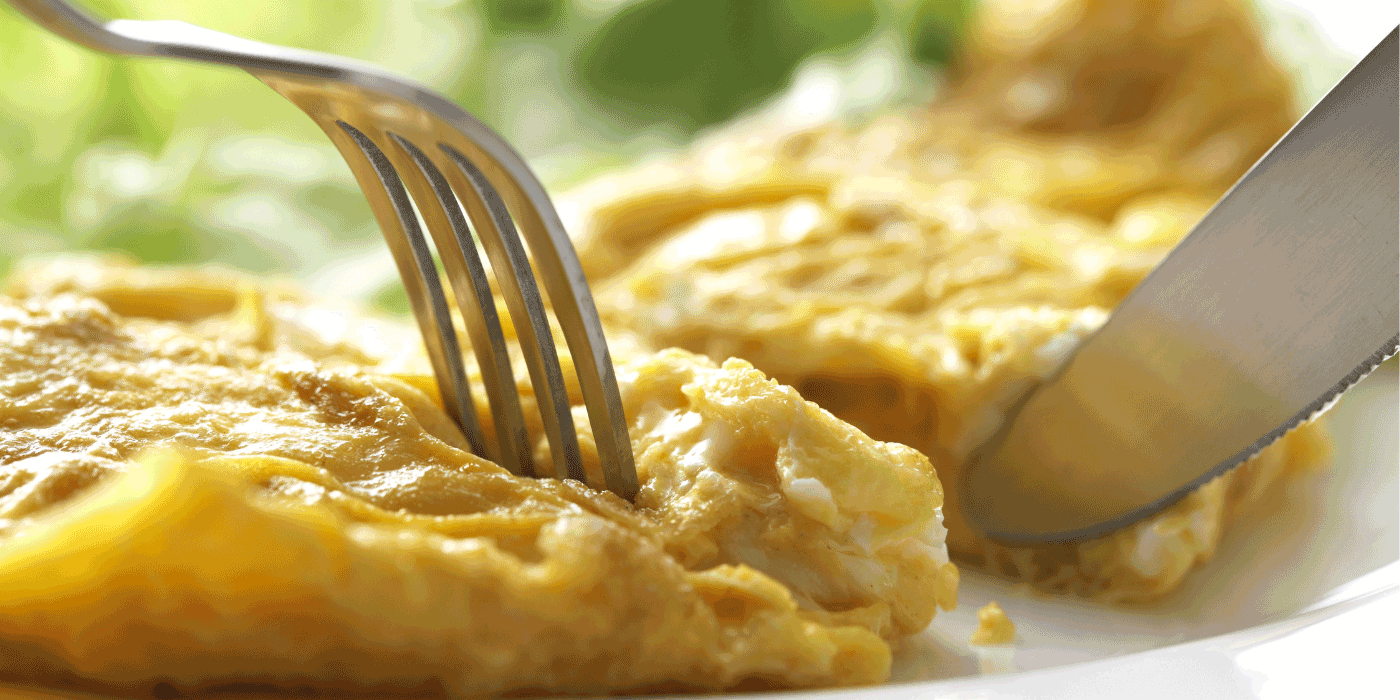 how to make an omelette in a folding pan