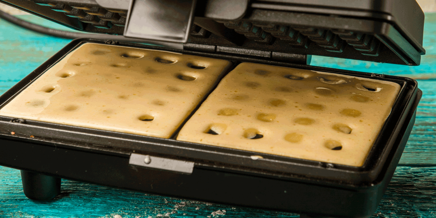 who sells waffle irons