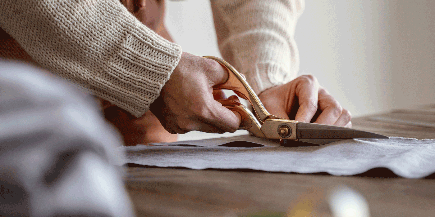 how do you cut a fabric cutting board