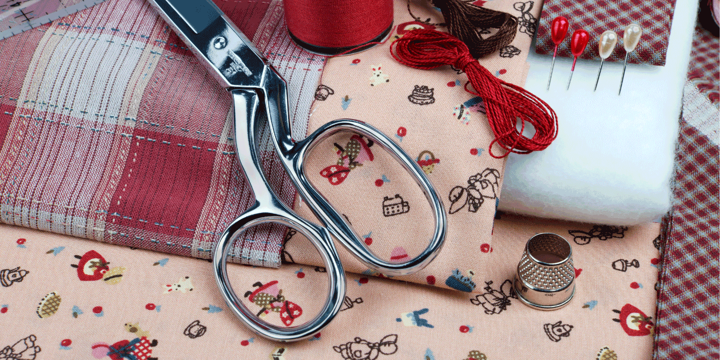 how do you cut fabric for quilting with scissors