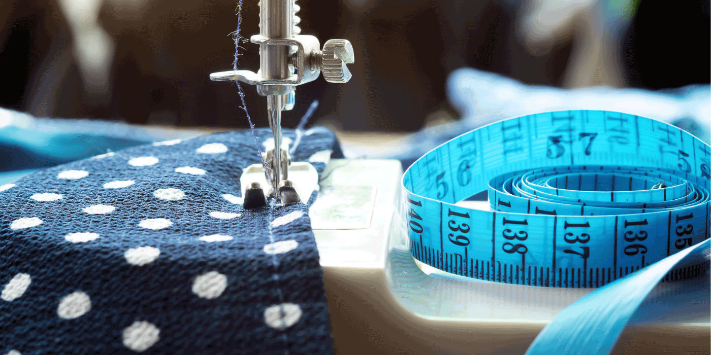 how do you edge fabric with a sewing machine