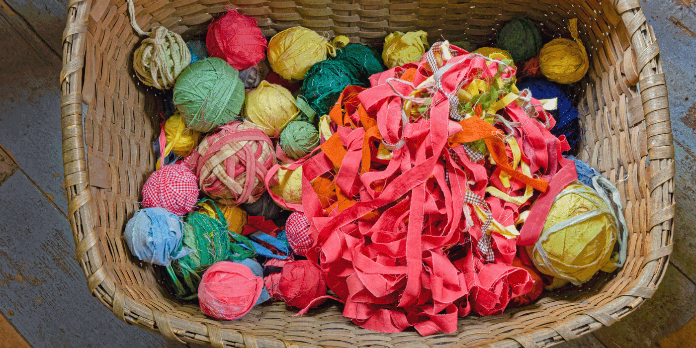 how do you recover a sewing basket