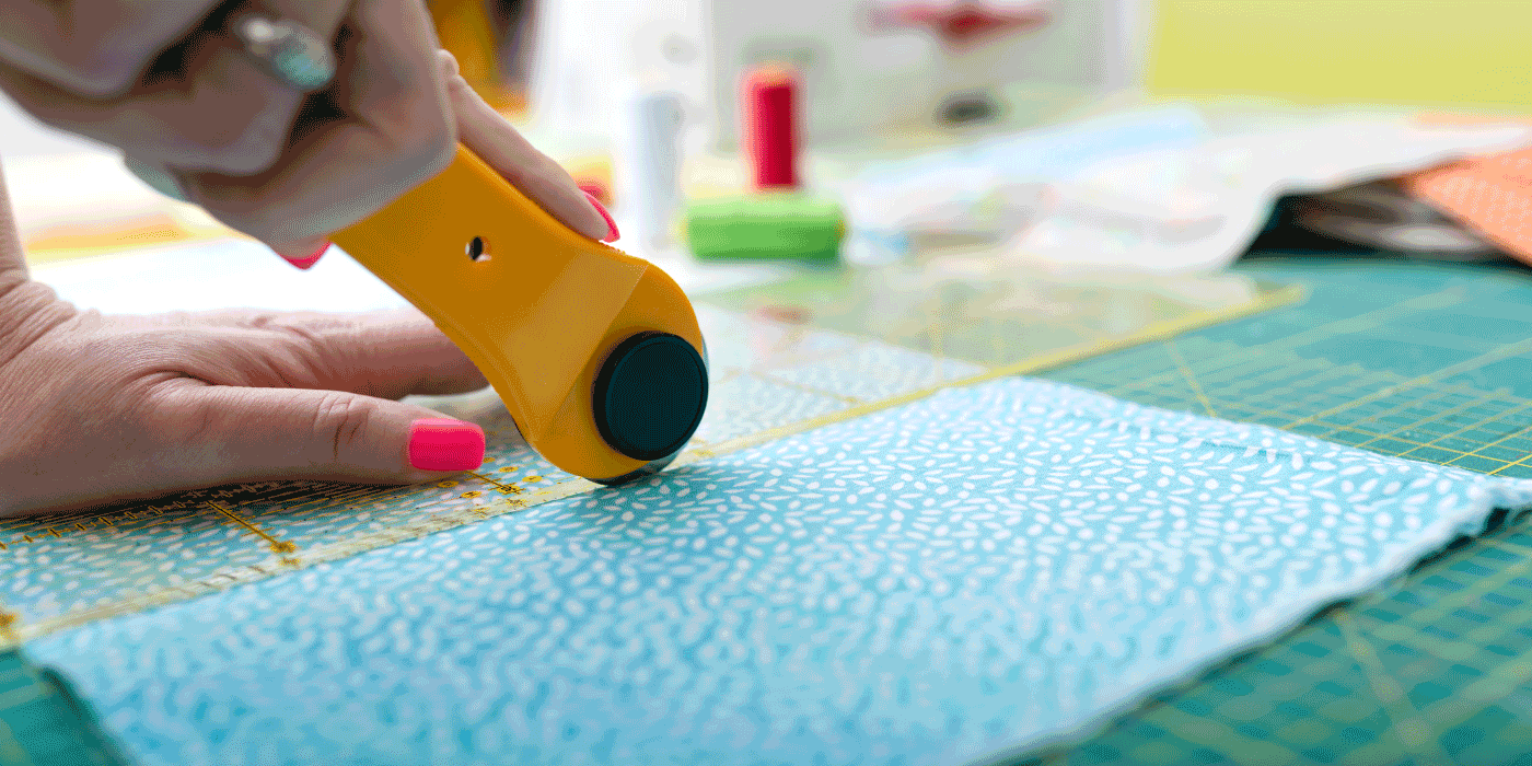 how do you use a rotary cutting mat for quilting