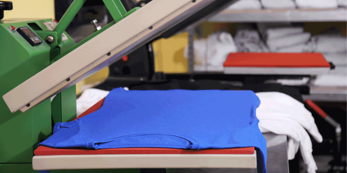 how do you use a screen printing press