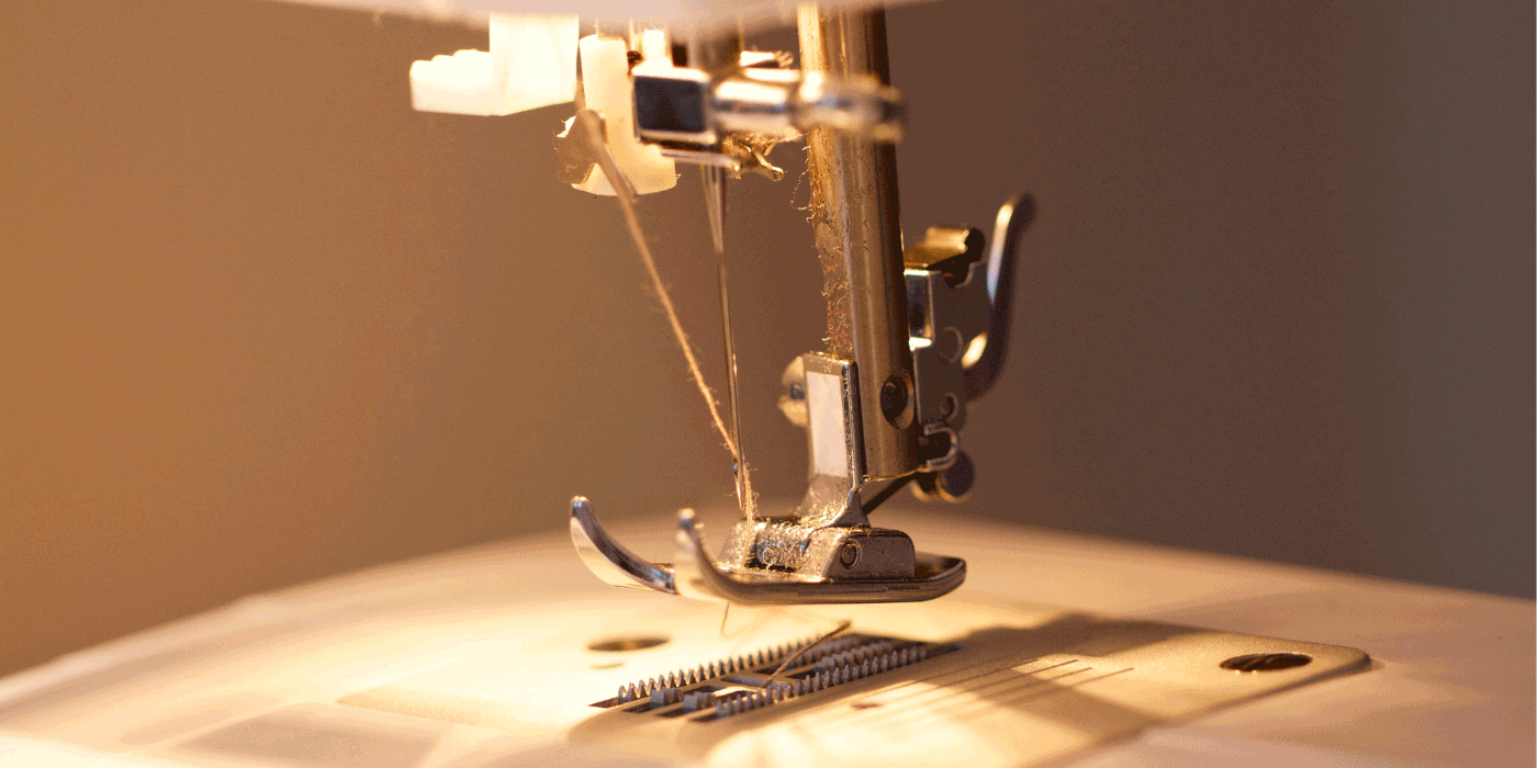 how to thread a small singer sewing machine