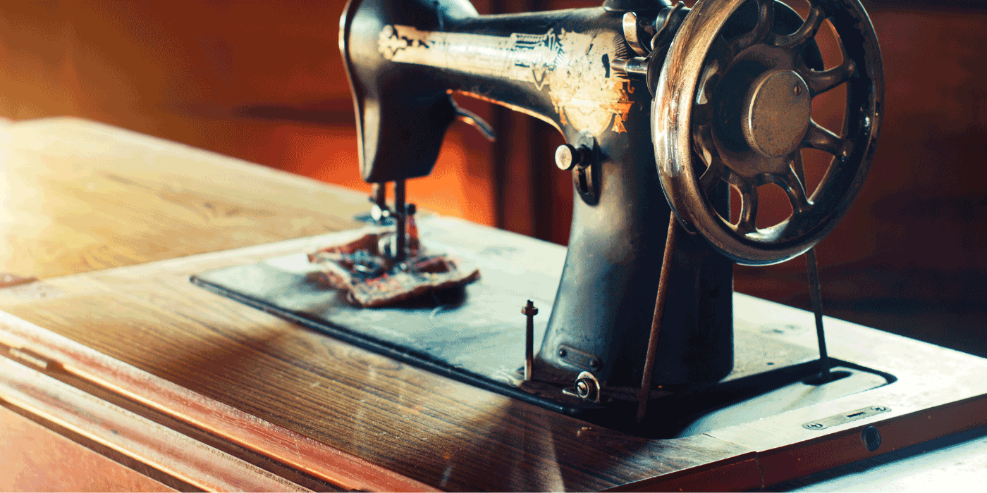 how to use a vintage sewing table