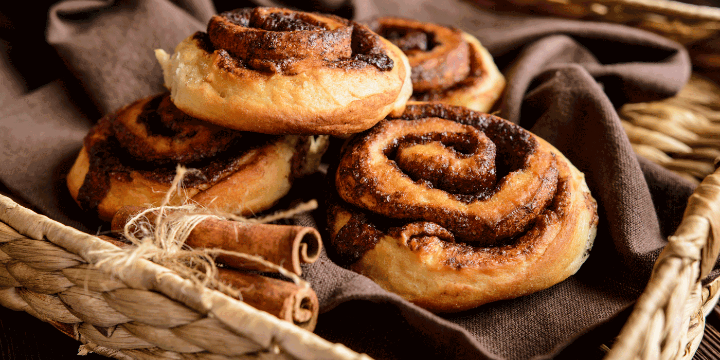 cinnamon roll stuffed waffles