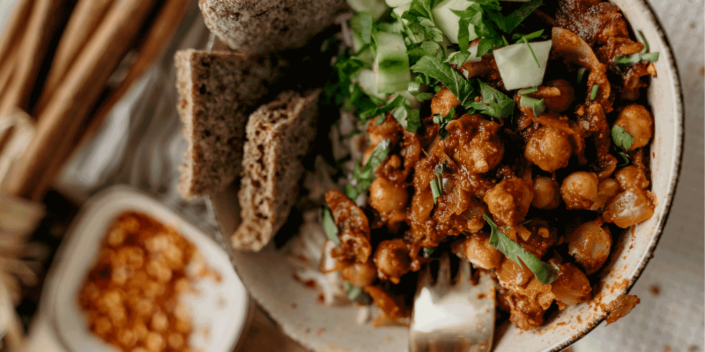 dutch oven vegetarian chili recipe