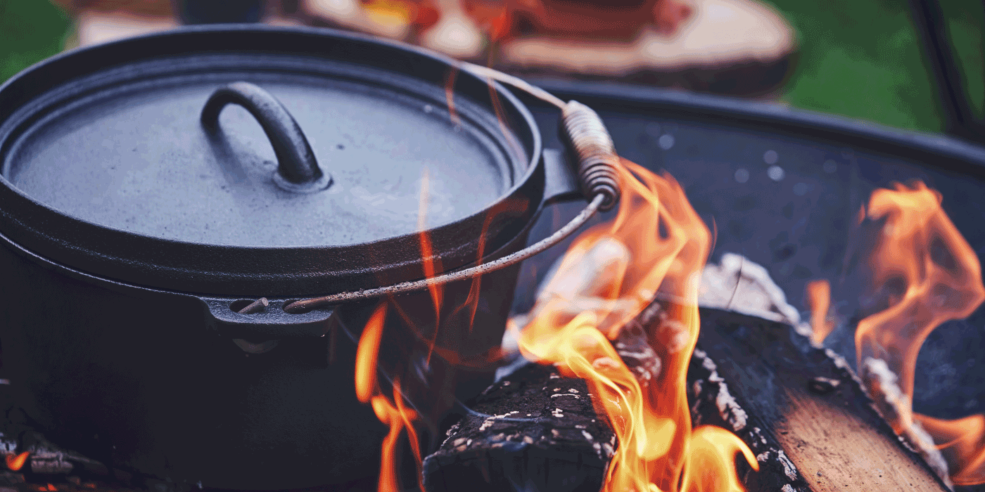 how do you cook a blade roast in a dutch oven