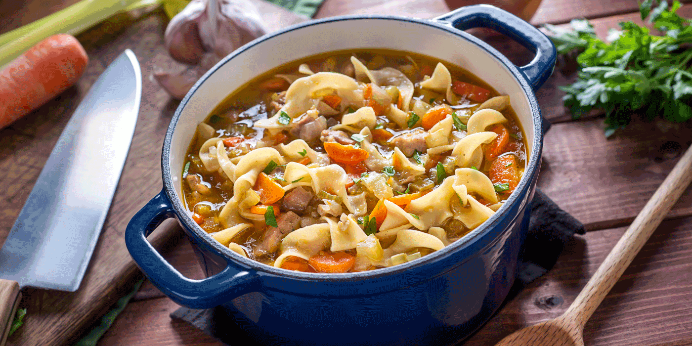 how to make chicken noodle soup in a dutch oven