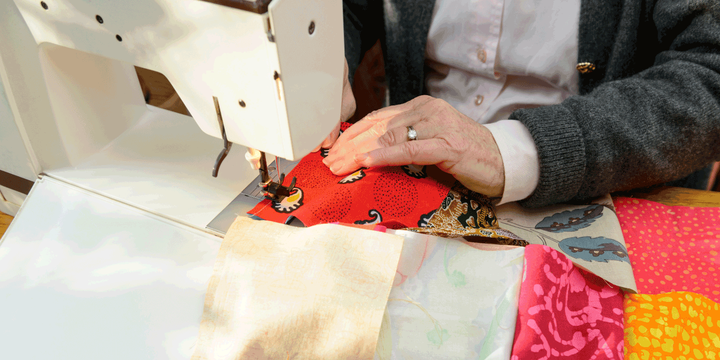how to use a sewing machine to tie a quilt